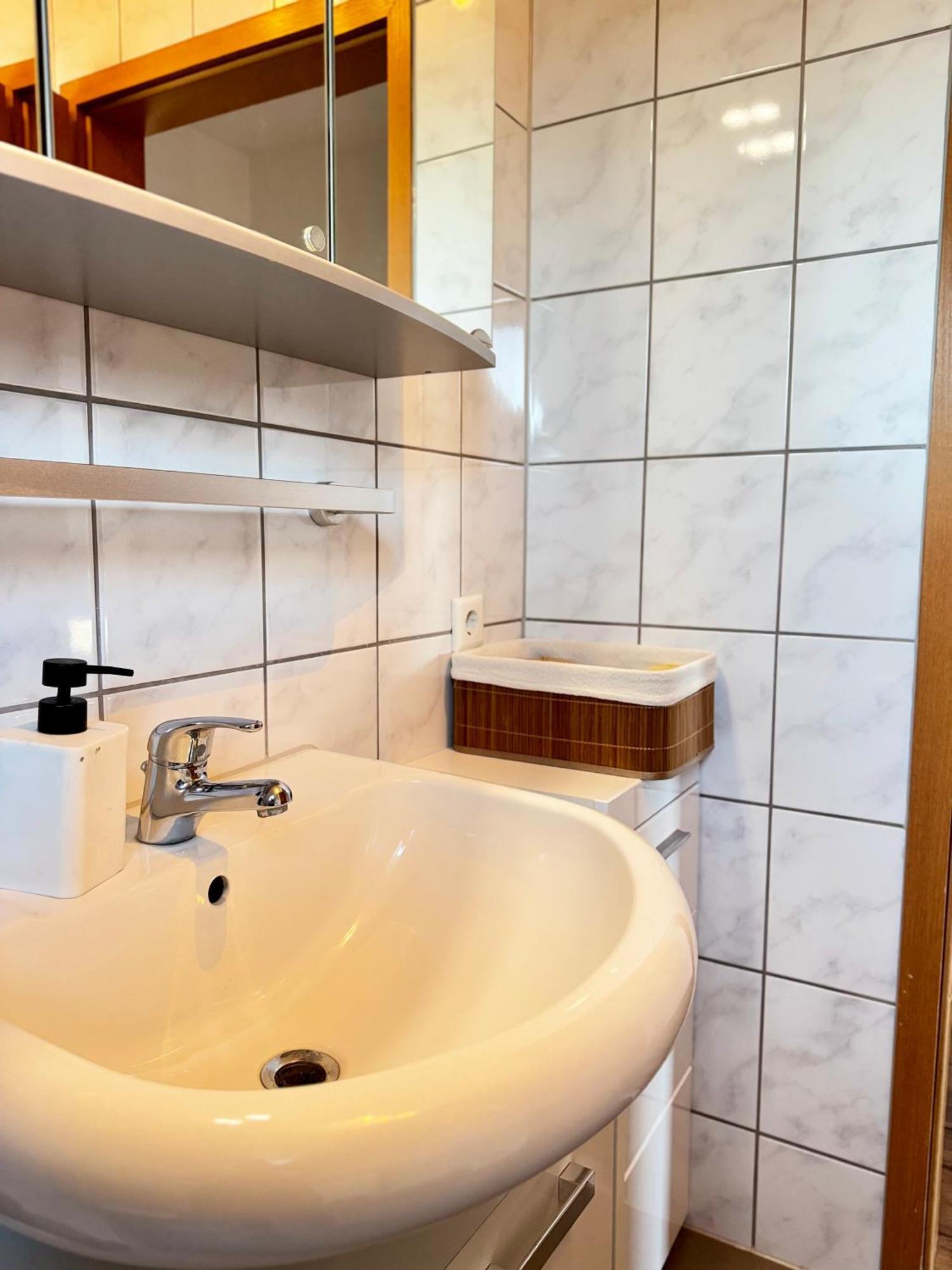 Moehne Ferienwohnung Менезе Екстер'єр фото
